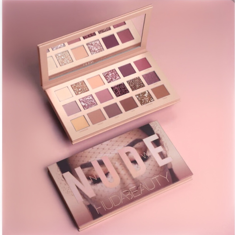 HUDA BEAUTY Nude Eyeshadow Palette with Pink and Gold Shades - Picture 4 of 14
